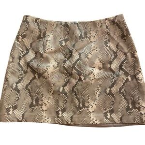 Topshop women’s snakeskin mini skirt lined zipper New size 8